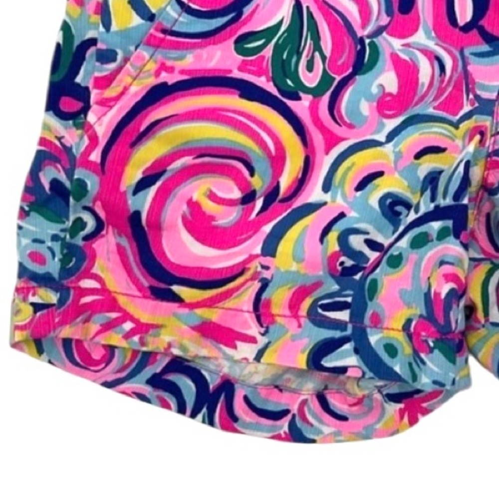 Lilly Pulitzer sz 4 Vibrant Pink & Blue floral Callahan Shorts w 4 1/2” inseam - Picture 9 of 16